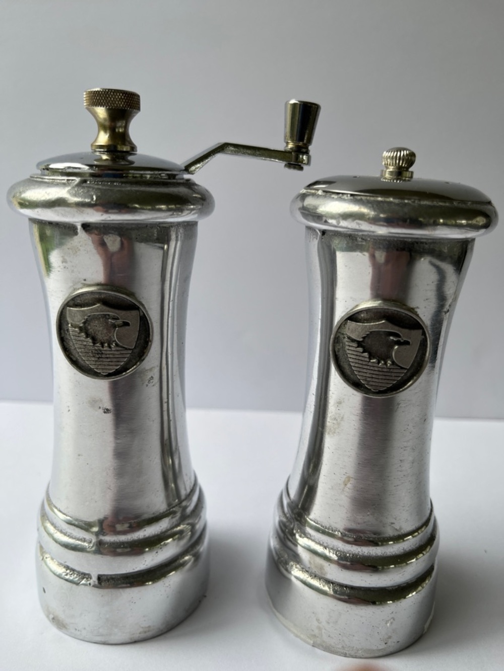 Eagle Emblems Pewtarex Salt & Pepper Mill Set Collectible Stainless USA Made